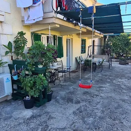 Apartment Fani